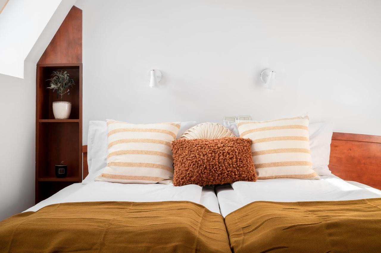 Oberza Pod Roza Restauracja, Sauny, Jacuzzi Bed & Breakfast Нови Тарг Екстериор снимка