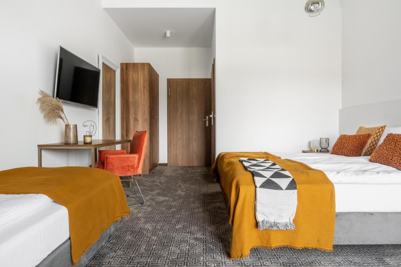 Oberza Pod Roza Restauracja, Sauny, Jacuzzi Bed & Breakfast Нови Тарг Екстериор снимка